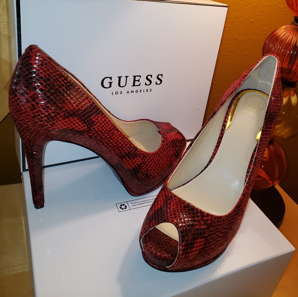 GUESS Red Snake Heels, Size 9.5, Neverworn